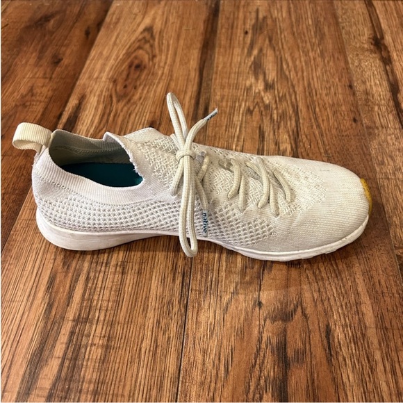 Native Lace Up Athletic Shoes - Picture 8 of 8